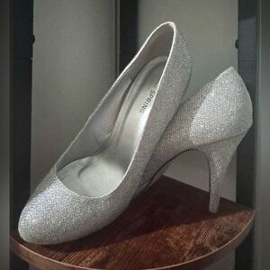 Women's Silver Heels